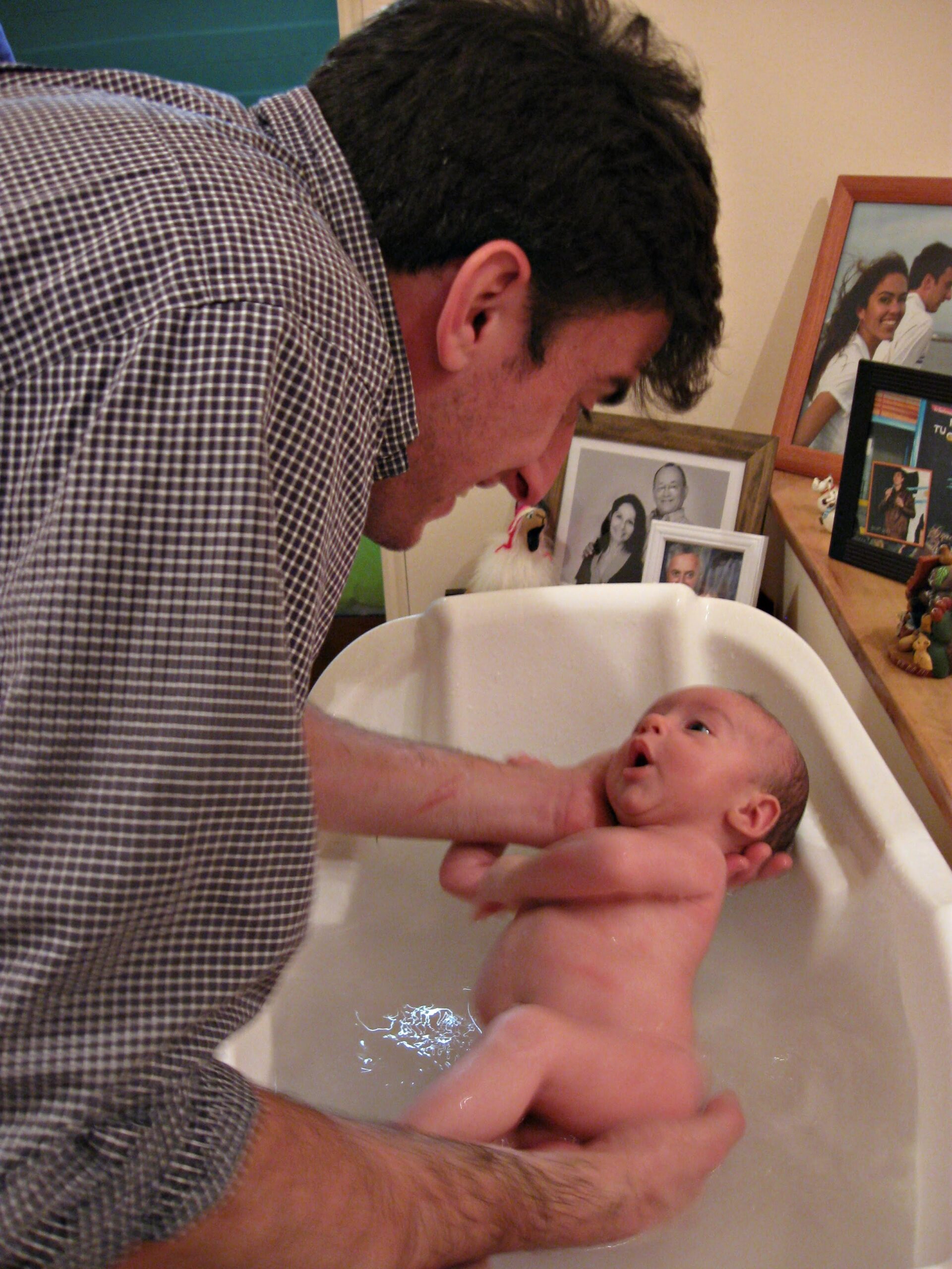 O papel do pai na dinâmica familiar após a chegada do bebê.